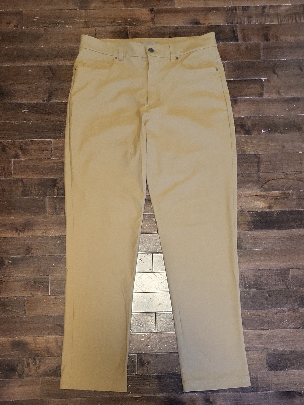 Men's Straight Leg Pants in Beige - Classic Neutral Style